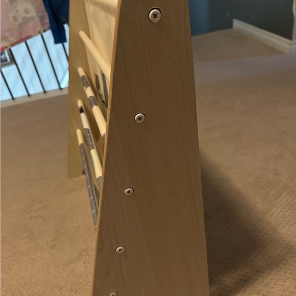 Sloth Print 3 sprouts Bookshelf - Picture 4 of 5